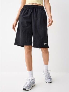 Nike black logo lightweight canvas Bermuda short NWT